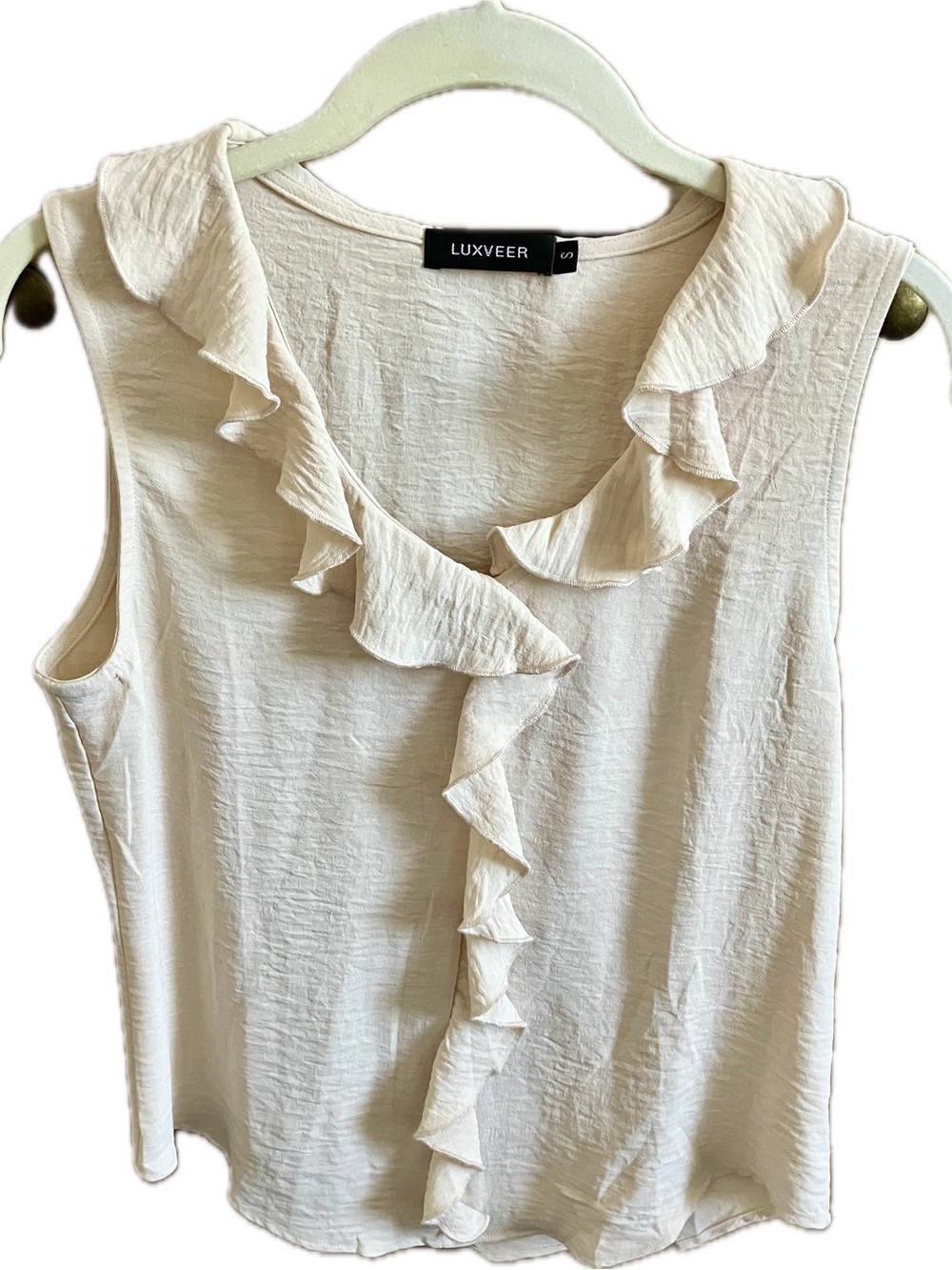 Luxveer Cream Ruffle Sleeveless Blouse